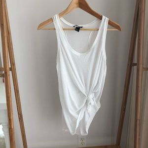 H&M versatile comfortable white tank top